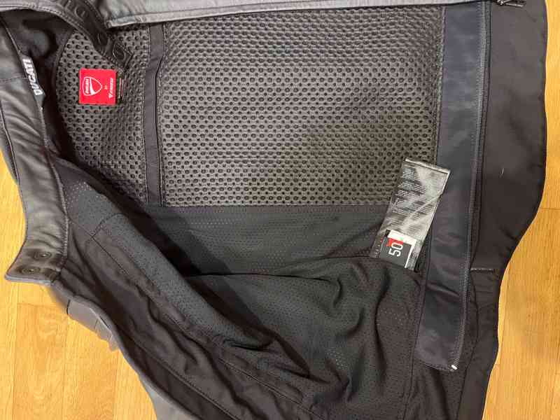 Bunda na moto Dainese/Ducati c. 50 - foto 5