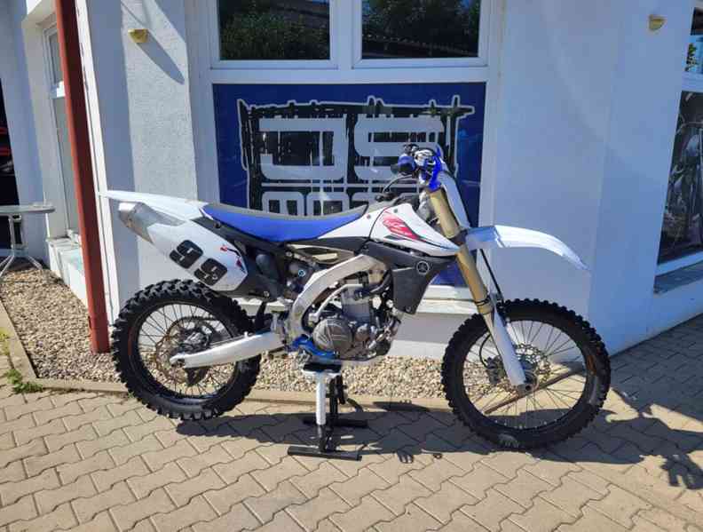 Yamaha YZ450F - foto 2