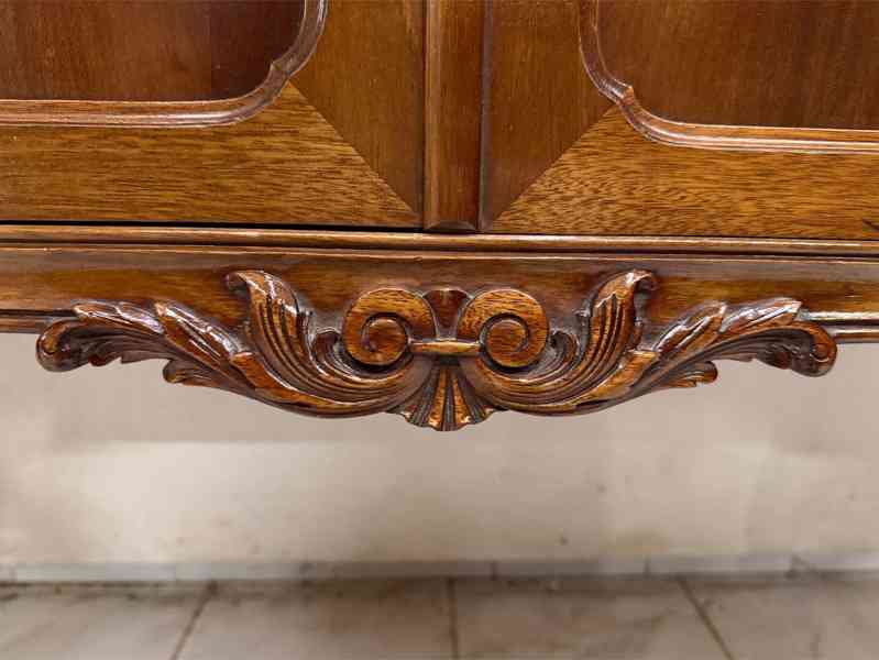 Starožitný bufet Chippendale - foto 8