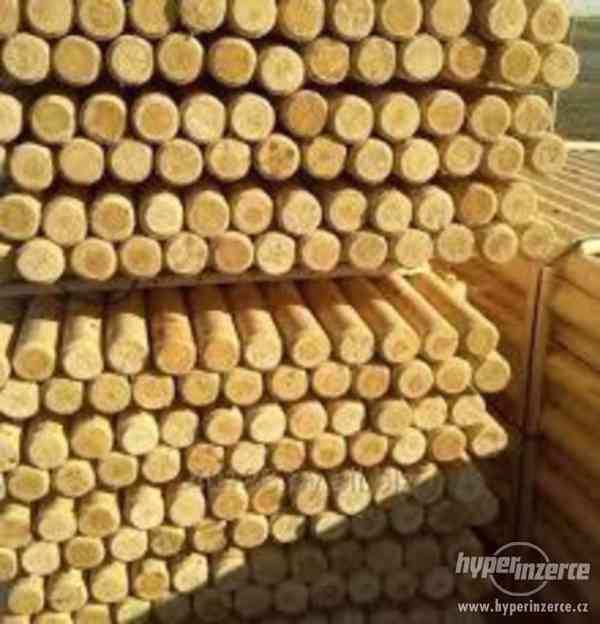 dřevěná frézovaná kulatina, palisády - foto 1
