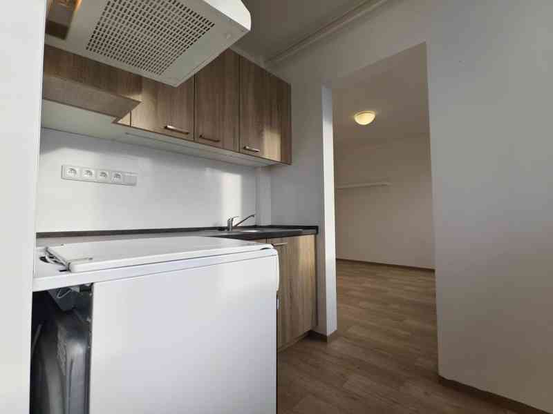 Pronájem 2+kk, 50m2+balk. (LBC - Kristiánov, ul. Na Bídě)  - foto 2