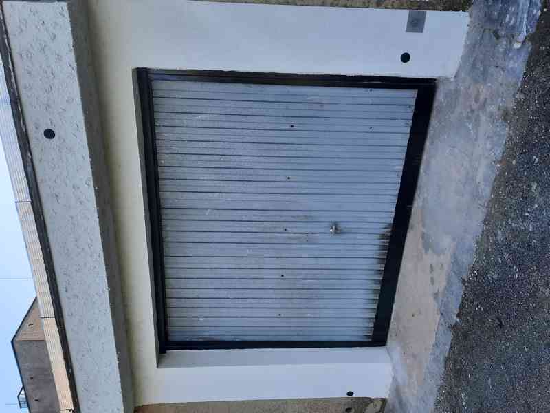 Garáž v Dašicích - foto 2