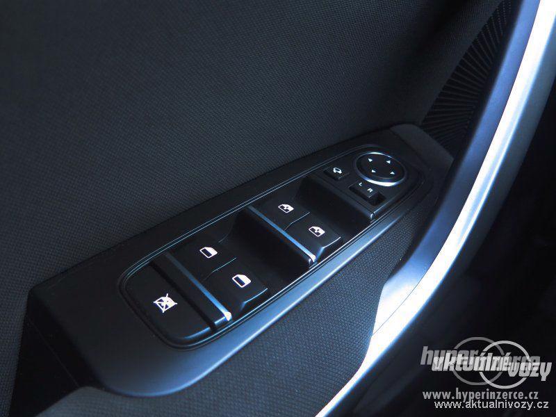 Kia Ceed 1.4 T-GDI 103kW 1.4, benzín, vyrobeno 2019 - foto 8