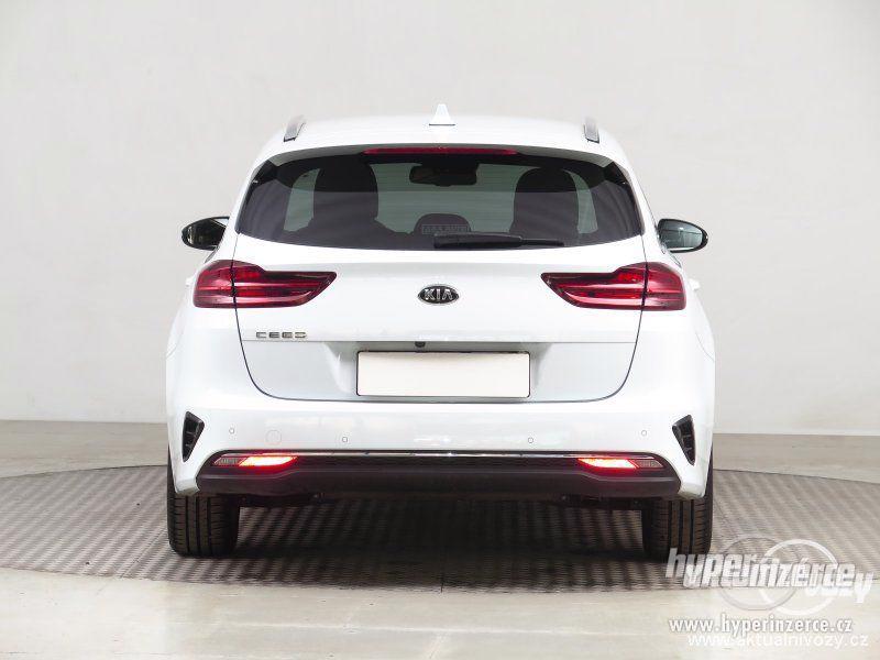 Kia Ceed 1.4 T-GDI 103kW 1.4, benzín, vyrobeno 2019 - foto 9