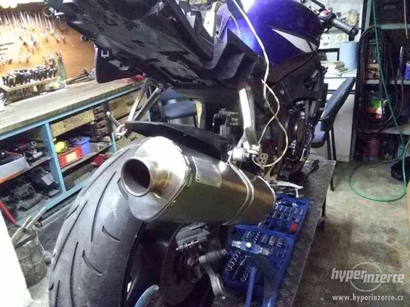 Yamaha YZF R6 2004 - foto 6