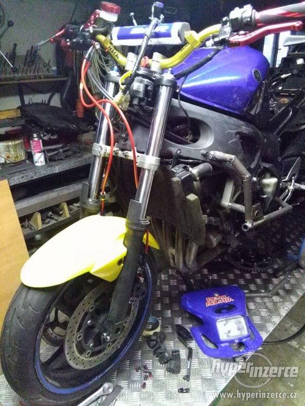 Yamaha YZF R6 2004 - foto 8