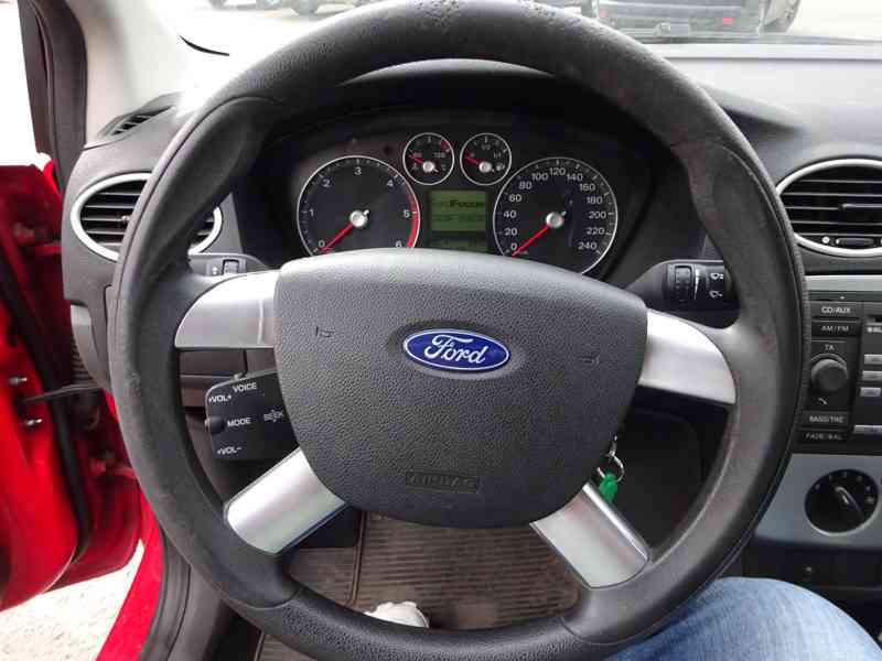 Ford Focus 1.6 TDCI Combi r.v.2007 (80 kw) - foto 10