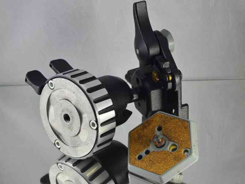 Stativová hlava: Manfrotto kulová hlava 168/3055  - foto 3