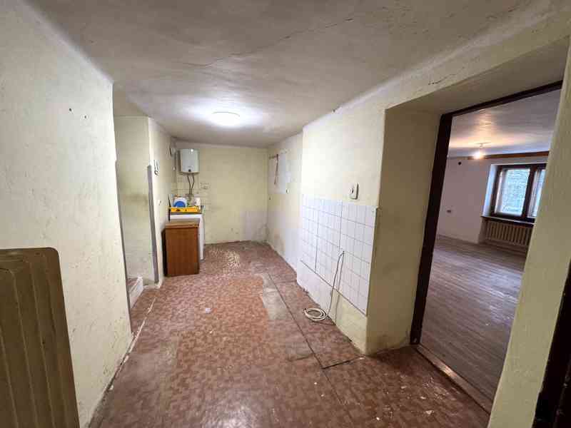 PRODEJ RODINNÉHO DOMU 3+1+JÍDELNA V HRUŠOVANECH U BRNA - foto 5