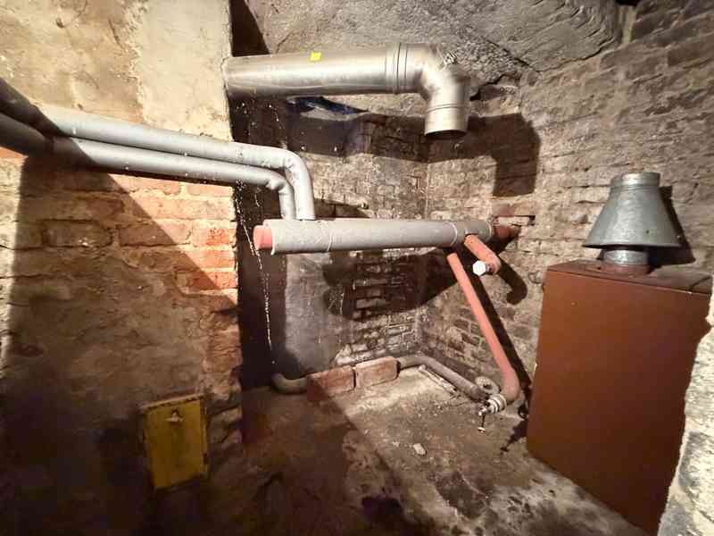 PRODEJ RODINNÉHO DOMU 3+1+JÍDELNA V HRUŠOVANECH U BRNA - foto 10