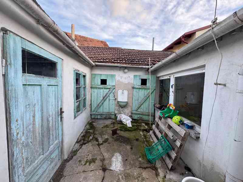 PRODEJ RODINNÉHO DOMU 3+1+JÍDELNA V HRUŠOVANECH U BRNA - foto 12