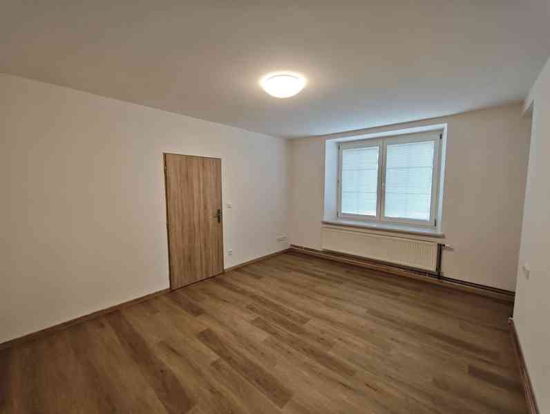 Pronájem bytu 2+1 69 m², Pardubice - Zelené Předměstí - foto 7