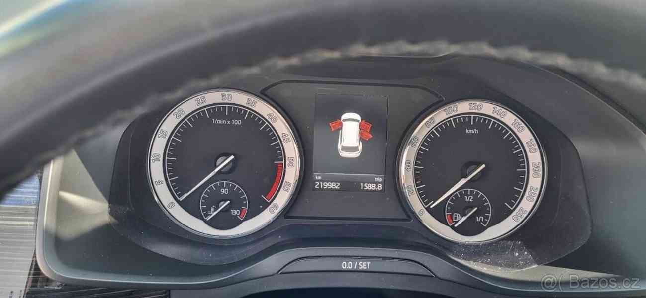 Škoda Kodiaq 2,0   TDI 110 kW TOP STAV - foto 12