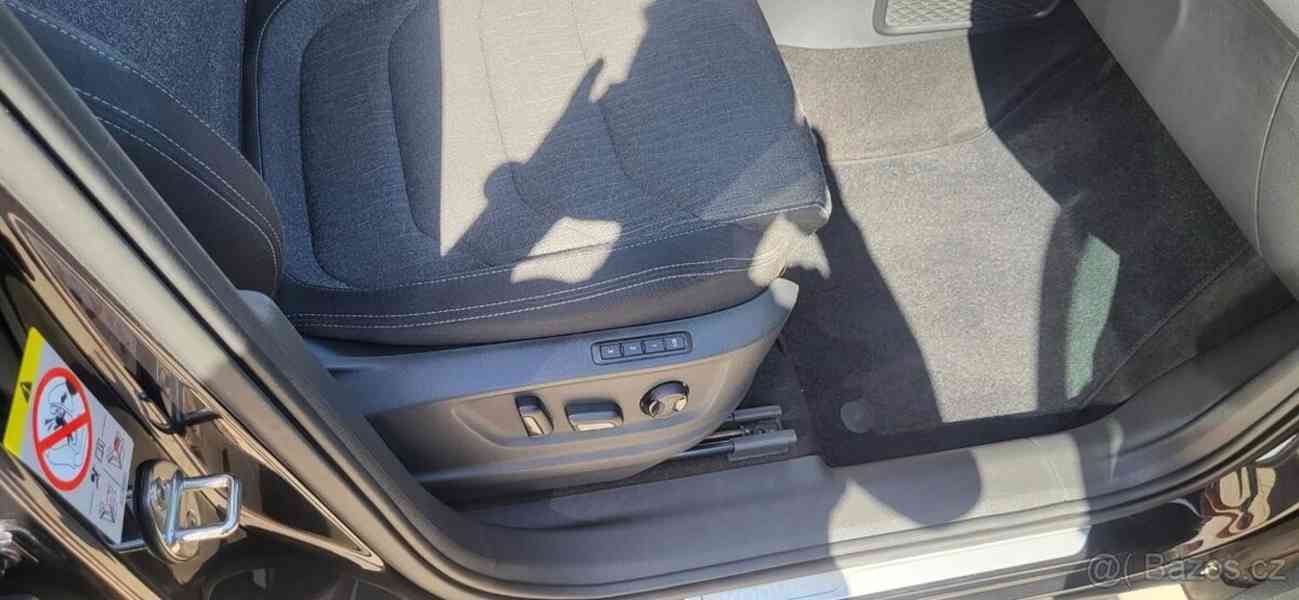 Škoda Kodiaq 2,0   TDI 110 kW TOP STAV - foto 7