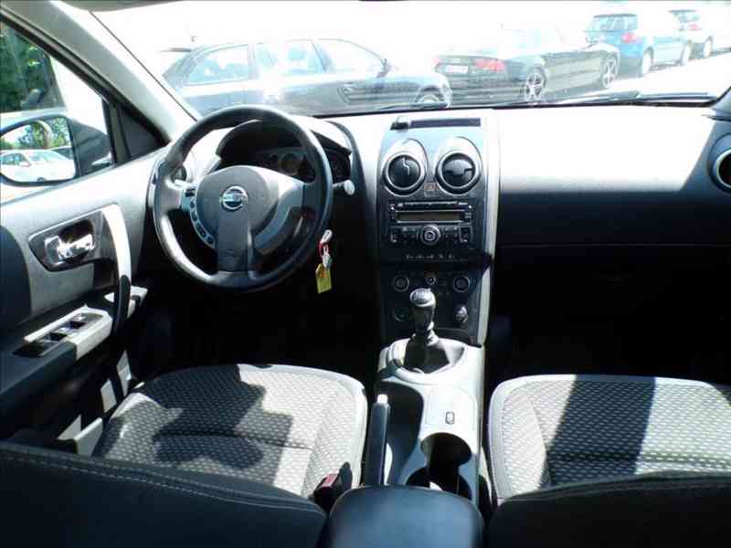 Nissan Qashqai 1,5 DCi TAŽNÉ ZAŘÍZENÍ - foto 5