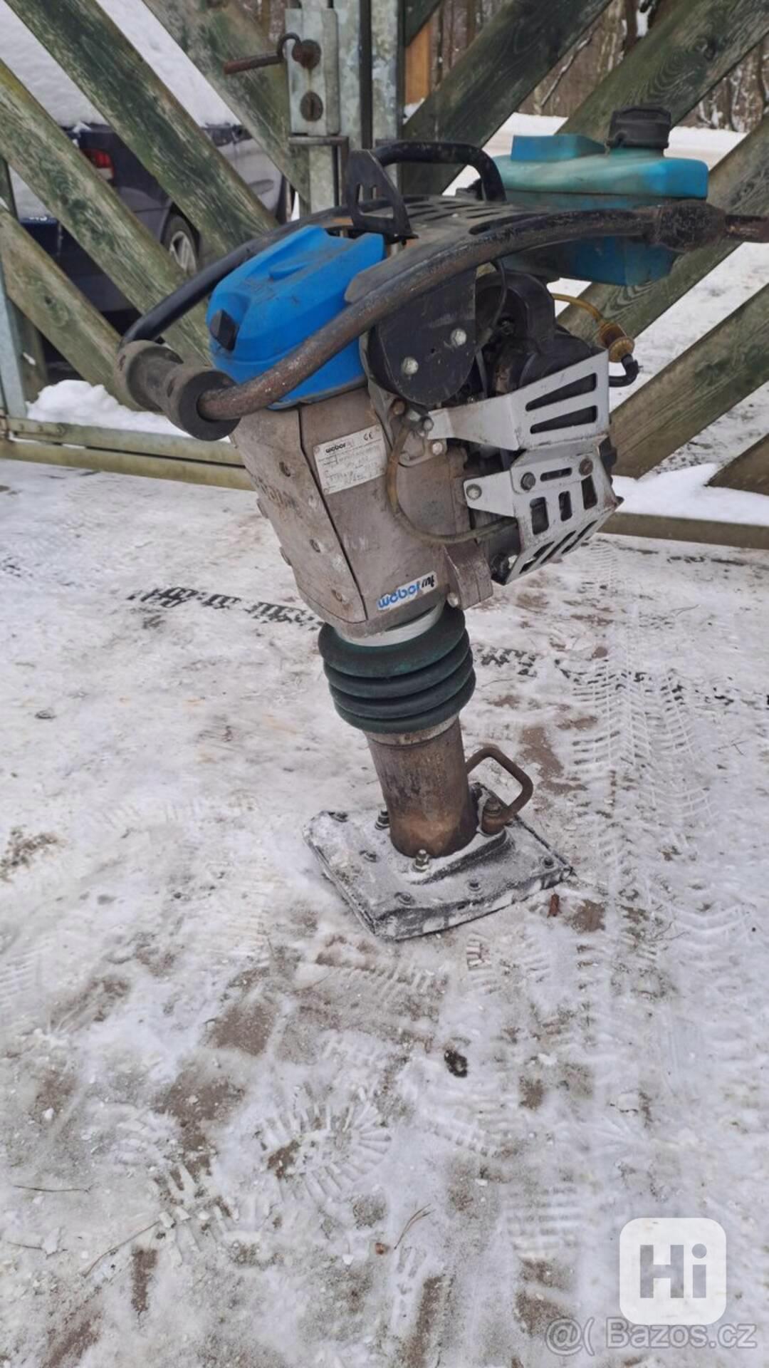 VIBRAČNÍ PĚCH WEBER SRV 650  - foto 1