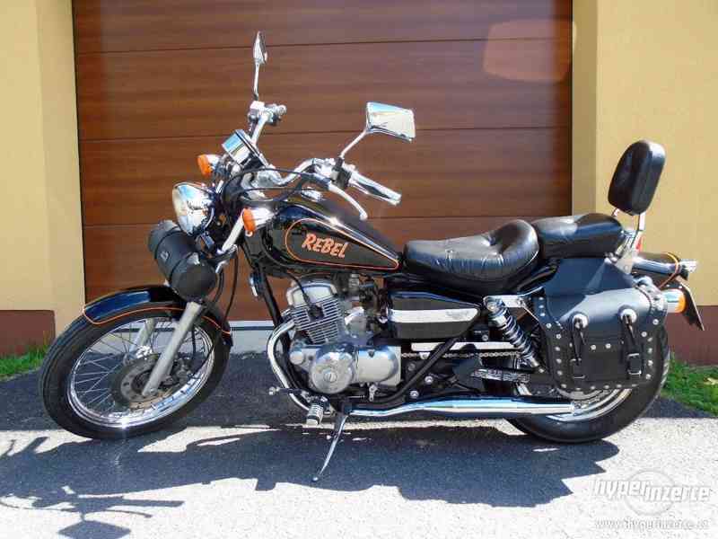 Honda CA 125 Rebel - foto 1