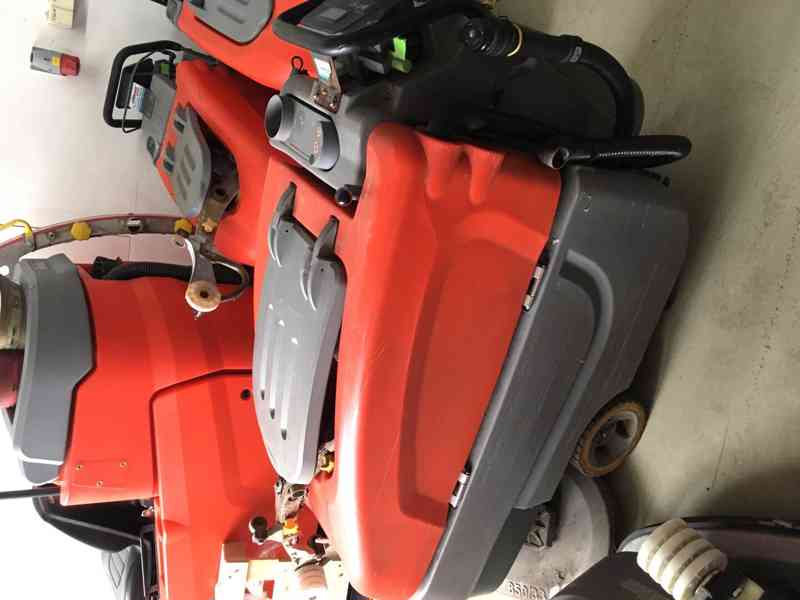 Mycí stroje - Hakomatic, Nilfisk