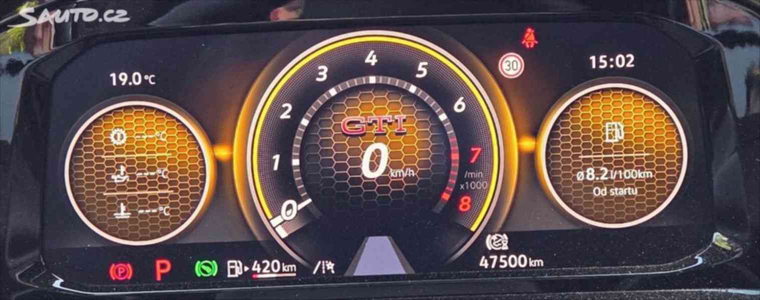 Volkswagen Golf 2,0   VW Golf 8 GTI - foto 7