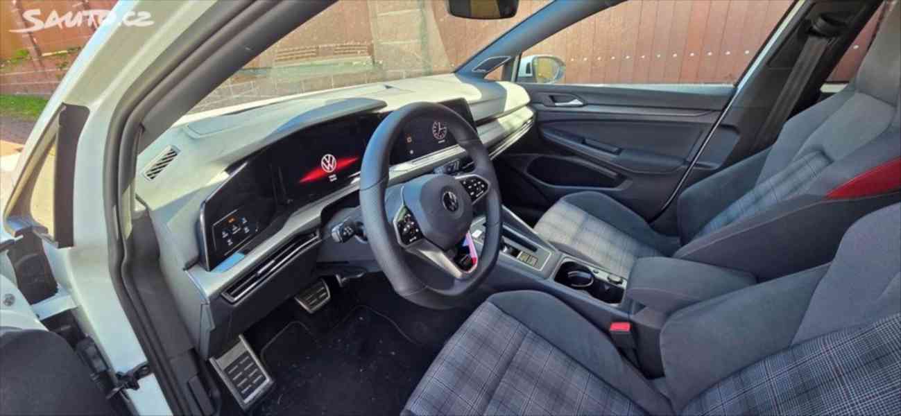 Volkswagen Golf 2,0   VW Golf 8 GTI - foto 6
