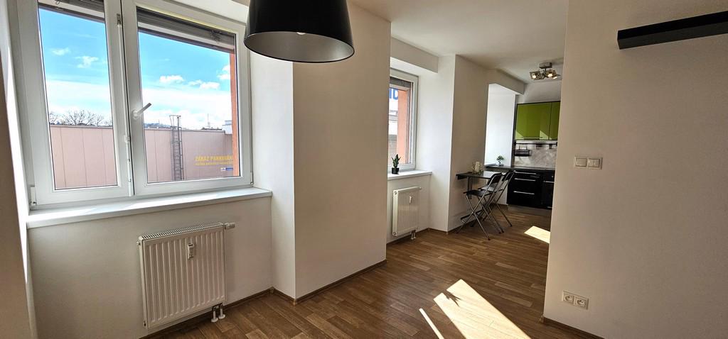 PRONÁJEM ATYPICKÉHO CIHLOVÉHO BYTU 1+KK, BRNO – STŘED - foto 7