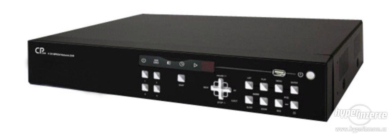 Digitální 4 kanálový MPEG-4 videorekordér CPD-541 SATA