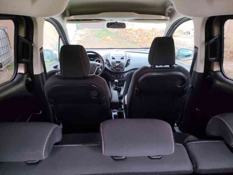 Ford Tourneo Courier  1,5 TDCI 75kW mod.22 - foto 13