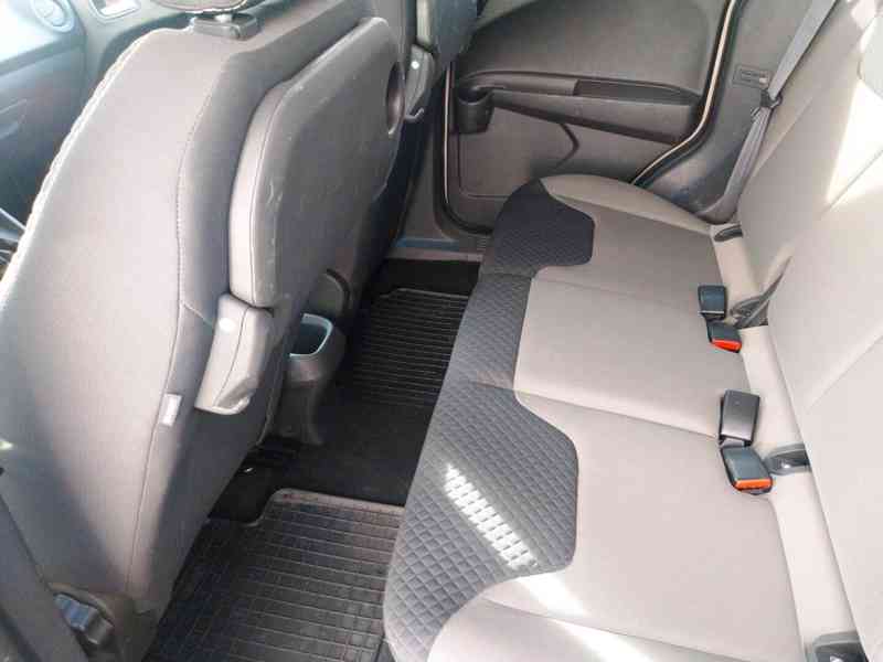 Ford Tourneo Courier  1,5 TDCI 75kW mod.22 - foto 11