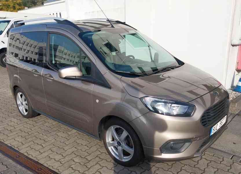 Ford Tourneo Courier  1,5 TDCI 75kW mod.22 - foto 1