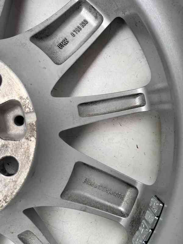 ALU KOLA BMW E90 E91 E92 E36 E46 F30 17" 8J 8,5J - foto 7