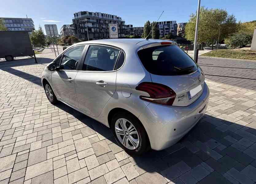 Peugeot 208 1.6 BlueHDi 55 kW | 2015  - foto 4