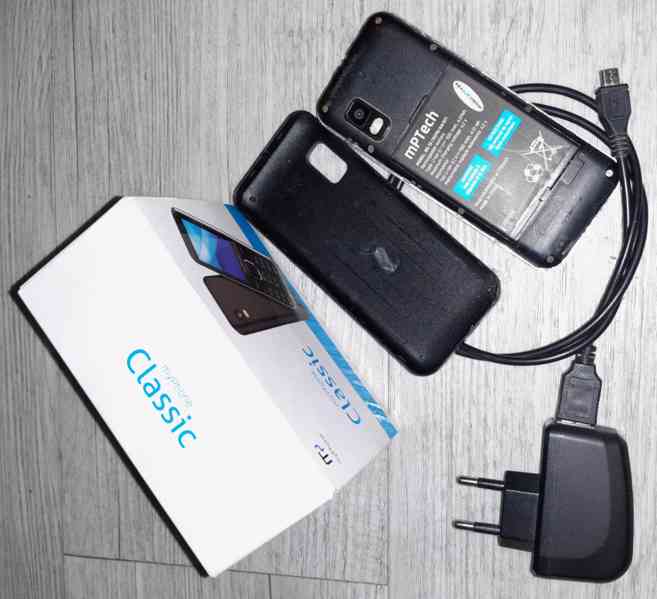 Tlačítkový mobil MyPhone Classic - kus 2 - foto 7