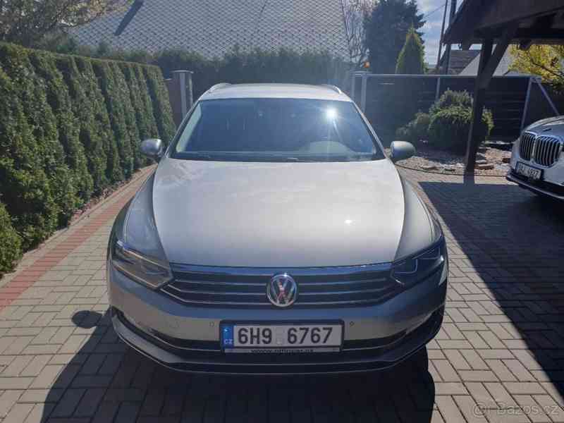 Volkswagen Passat Highline 2.0 kombi 110kW  - foto 17