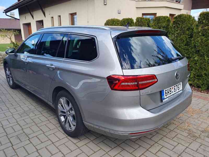 Volkswagen Passat Highline 2.0 kombi 110kW  - foto 9