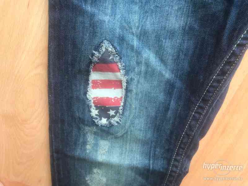 Originální Jeans s americkou vlajkou - foto 6