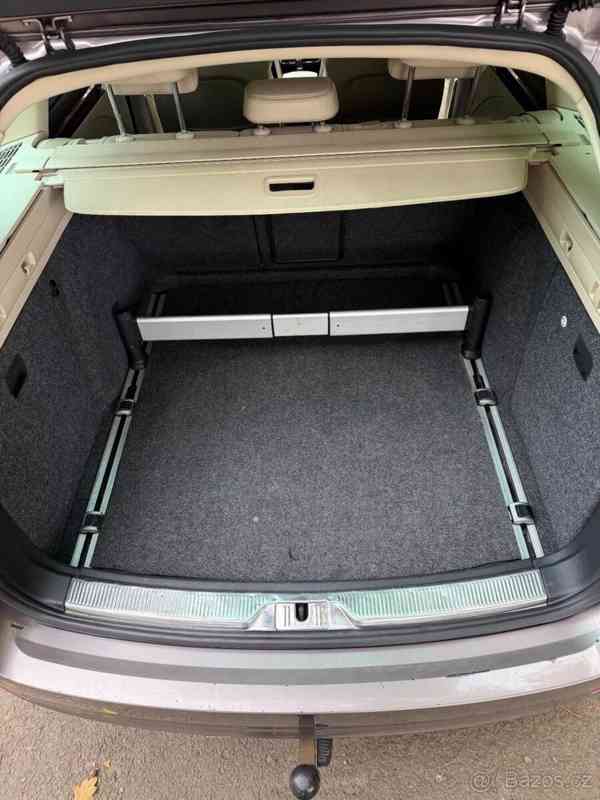 Škoda Superb 2,0   tdi manuál, 2 majitel koup. CZ - foto 3