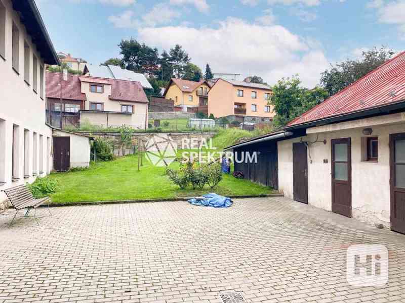 Prodej polyfunkčního objektu se sklady a obytnými plochami v Bystřici nad Pernštejnem - foto 5