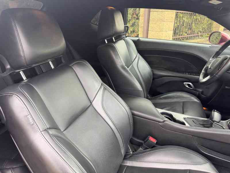 Dodge Challenger 3,6 GT PLUS AWD 2019 - foto 14