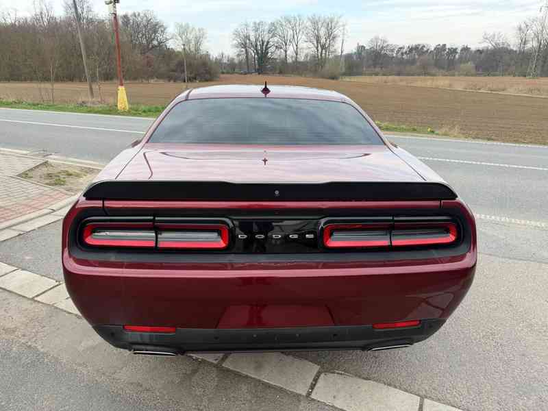 Dodge Challenger 3,6 GT PLUS AWD 2019 - foto 5