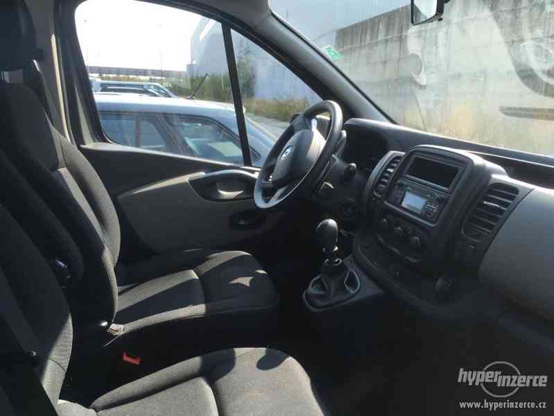 Renault Trafic 1,6 dCi , 9 míst , r.v. 03/2016 , 103 000 km - foto 5