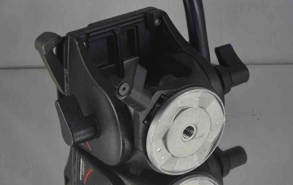 MANFROTTO 701RC2 hlava*360°/+90° -60°*Nosnost: 4kg - foto 4