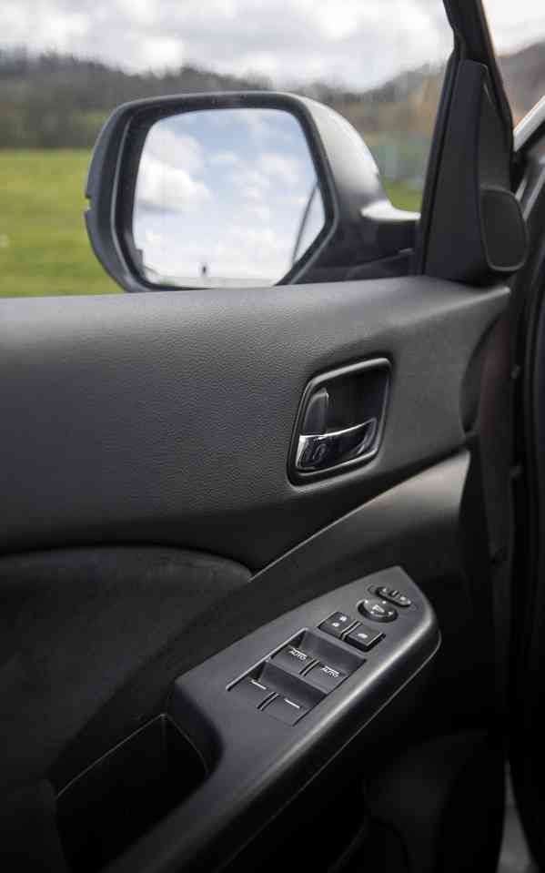 Honda CR-V 1.6 DTEC, 120hp, Manuální převodovka, Start-stop - foto 13