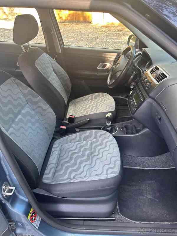 Škoda Fabia 1,4   II, TDi, klima - foto 14