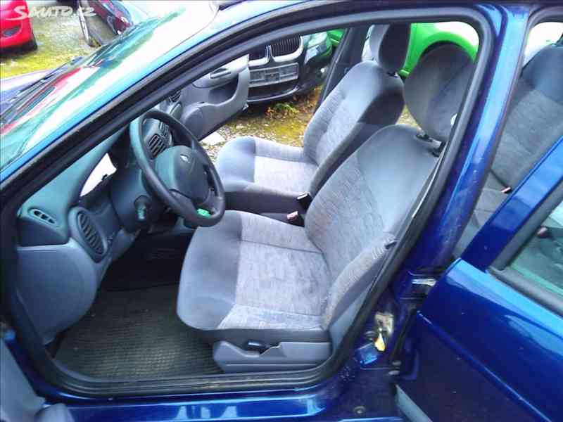 Renault Mégane, 1,4 16V - foto 8