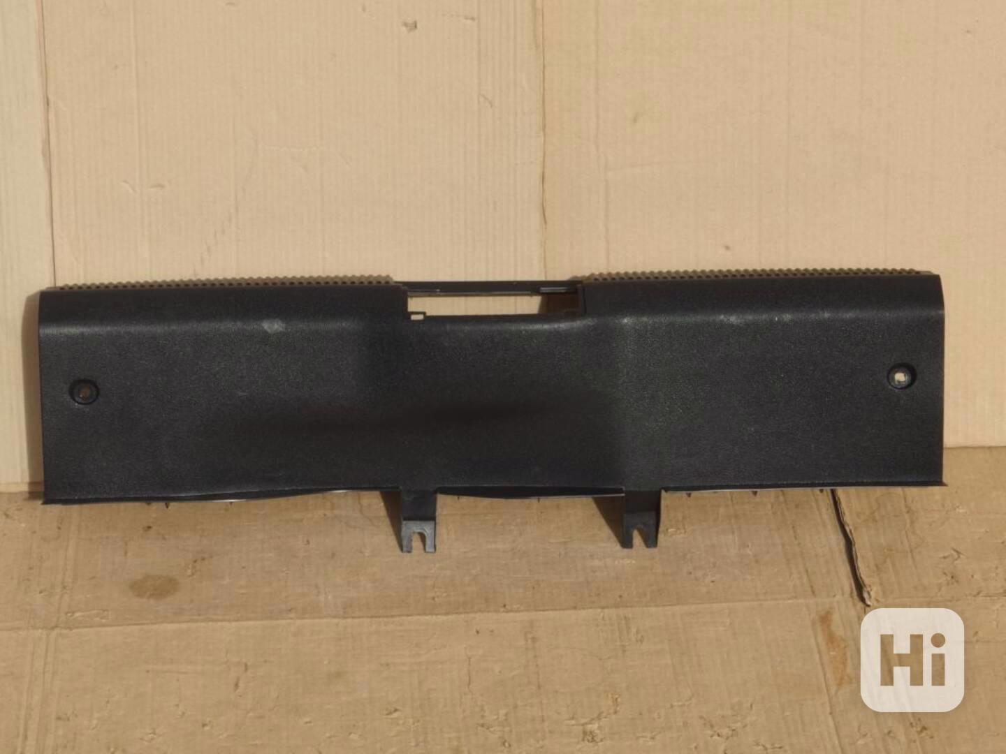 Lišta kufru Škoda Fabia I hatchback - foto 1