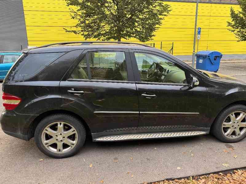 Mercedes-Benz Třídy M 4,0   ML 420CDI - foto 5