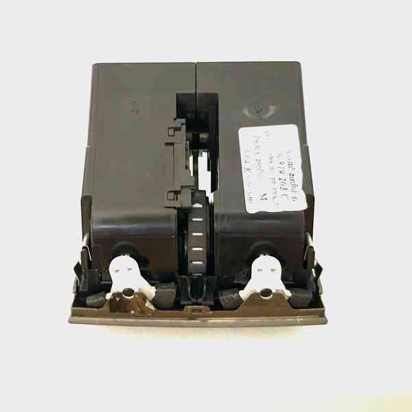 KRÁSNÝ Škoda SUPERB 1 zadní výdech ventilace 3U0 819 203 C - foto 6