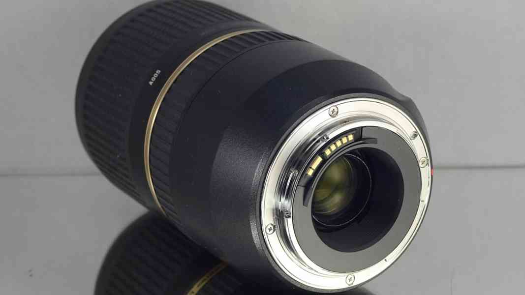 pro Canon - Tamron SP 70-300mm 1:4-5.6 USD IF VC - foto 5