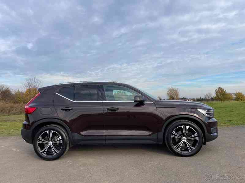 Volvo XC40 D4 INSCRIPTION - foto 2