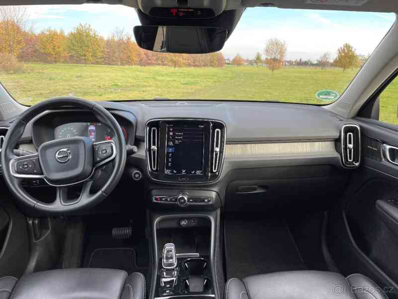 Volvo XC40 D4 INSCRIPTION - foto 9